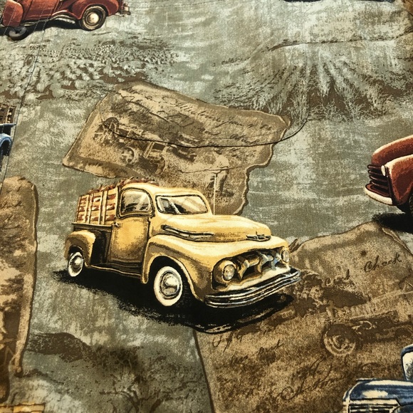 RedHead Long Sleeve Button up Shirt Men’s Large Vintage Trucks - Picture 7 of 16